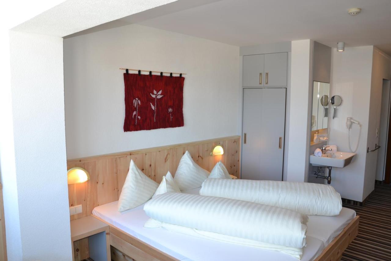 Hotel Alpina Nature-Wellness ヴェンス エクステリア 写真