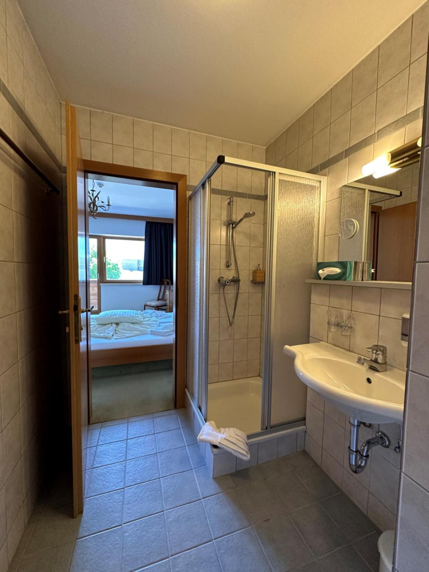 Hotel Alpina Nature-Wellness ヴェンス エクステリア 写真