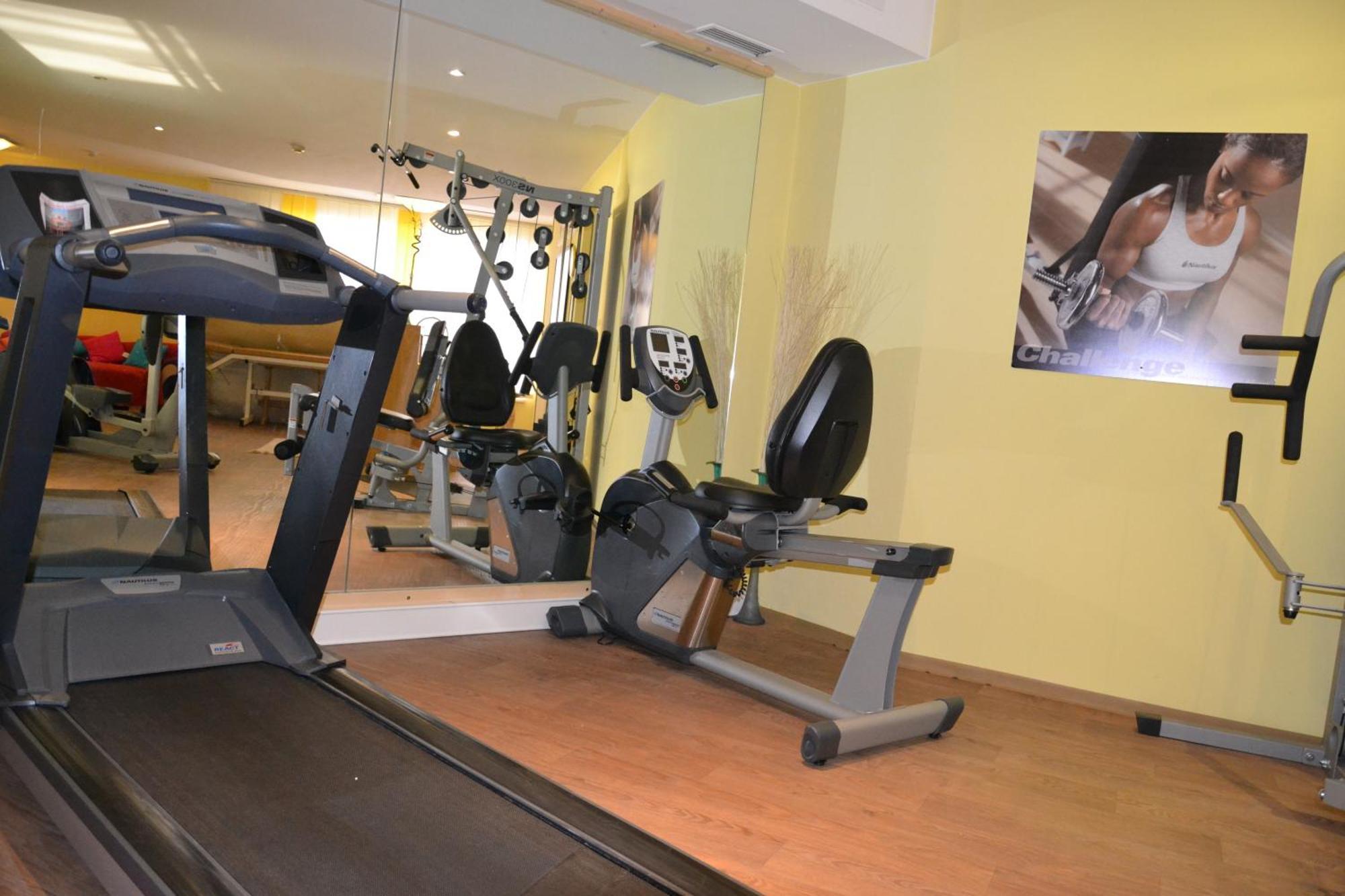 Hotel Alpina Nature-Wellness ヴェンス エクステリア 写真